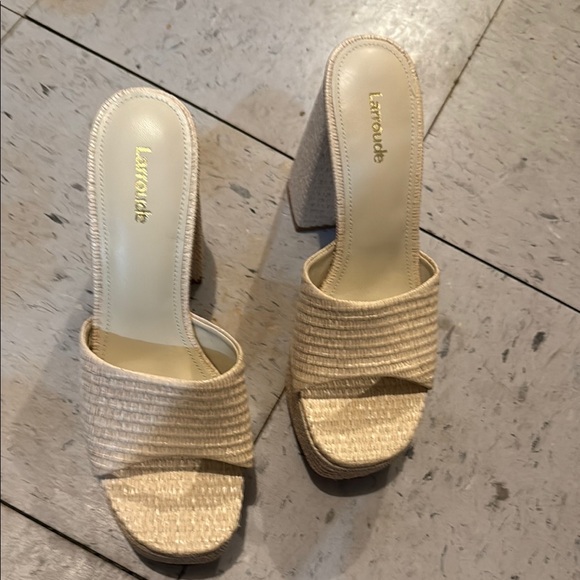 Larroude Beige Woven Mules - Picture 1 of 4